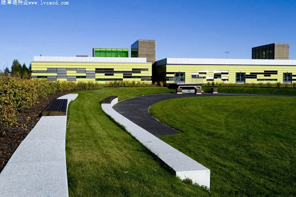 草坪在園林景觀設(shè)計中的應(yīng)用 草坪在園林景觀設(shè)計中的應(yīng)用